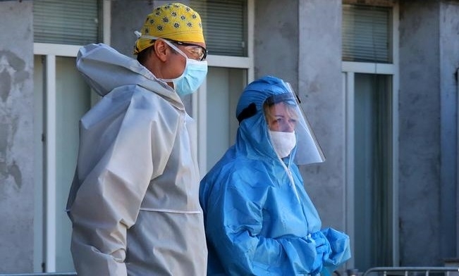 4955 българи са се разболели от COVID 19 през последните 24