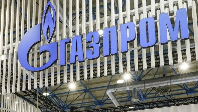 „Газпром“ прехвърли акции на сръбската НИС на друг собственик в Русия