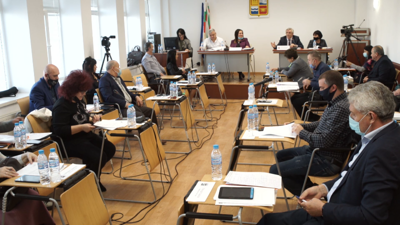 Общинският съвет ОбС прие бюджета на Община Мездра за 2021