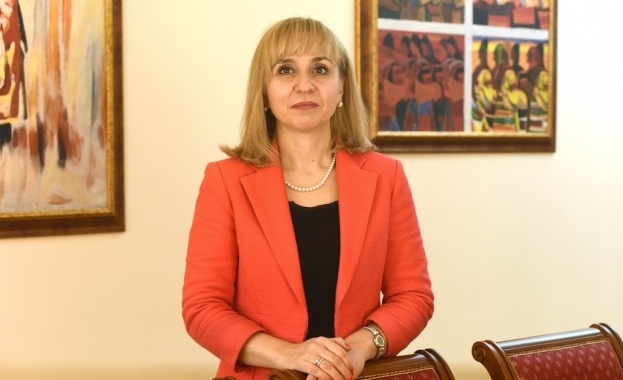 Омбудсманът Диана Ковачева изпрати препоръка до образователния министър Красимир Вълчев