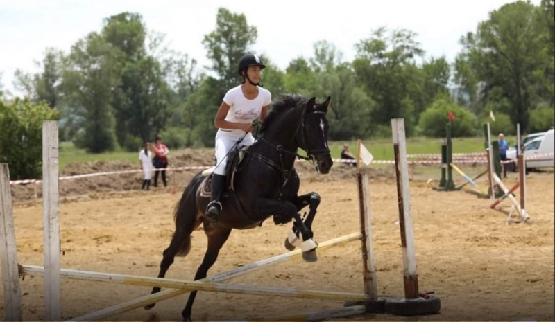Конната база в ломското село Долно Линево организира сбирка на