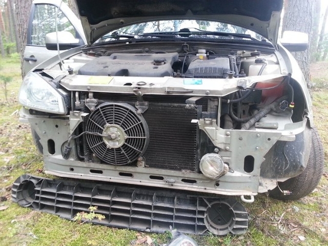 Спипаха апаш задигнал бронята и номера на колата на дядо