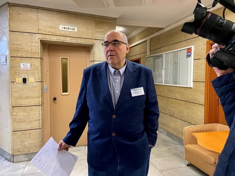 Две секции във Враца са имали проблем с машините в