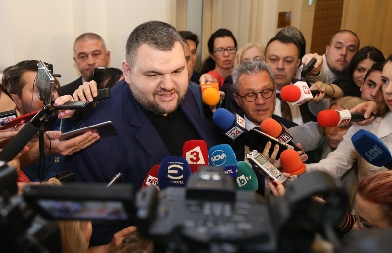 Мине не мине време и от някъде изниква въпросът