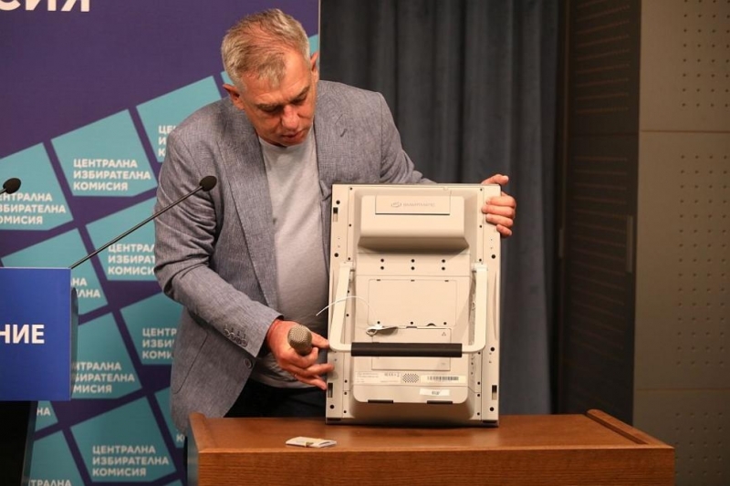 Към настоящия момент организацията на изборите е своевременна нямаме забавяне