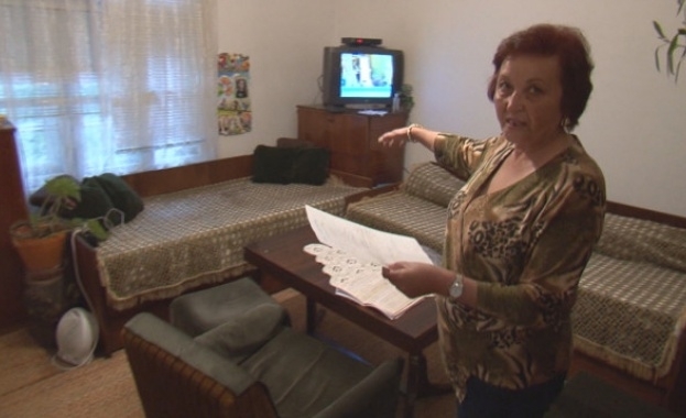 Плевенчанка остава на улицата след спор с общината Жената обитава