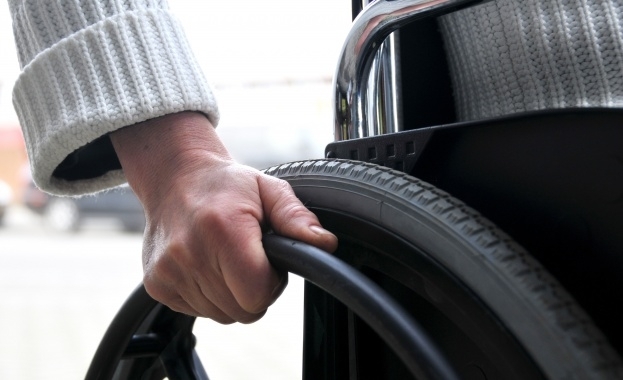 Ново сътресение в социалната сфера в разгара на протести