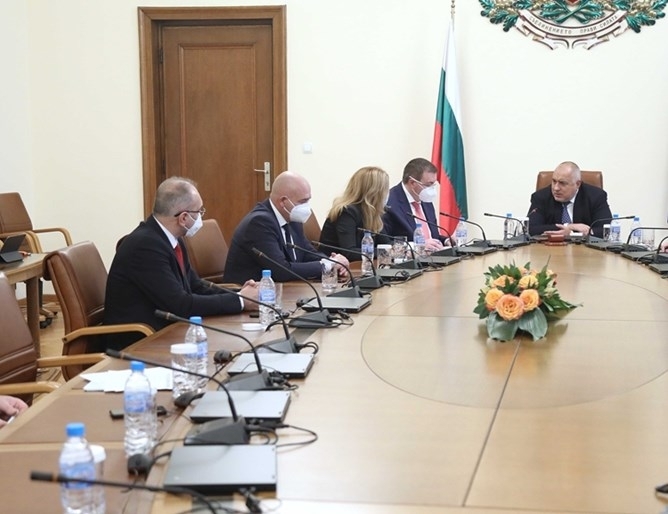 Действащите противоепидемични мерки въведени на 27 ноември 2020 г да