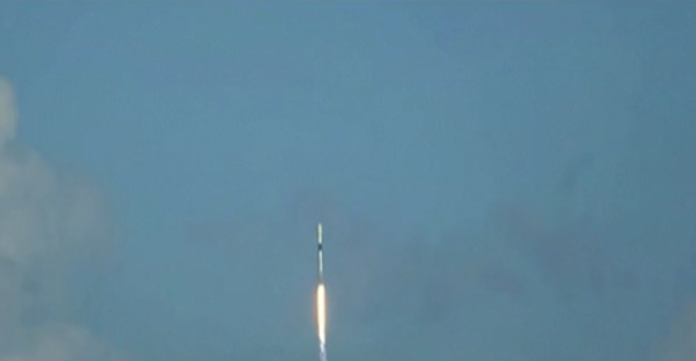 Южна Корея изстреля първия си лунен орбитален апарат в Космоса