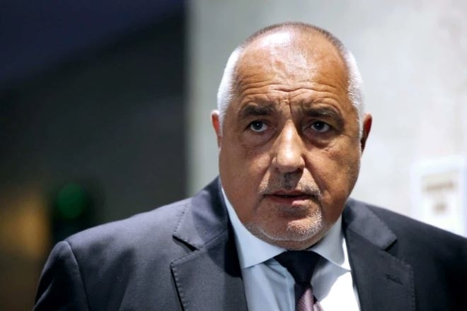 Борисов плаши с "мигновен хаос", ако падне кабинетът