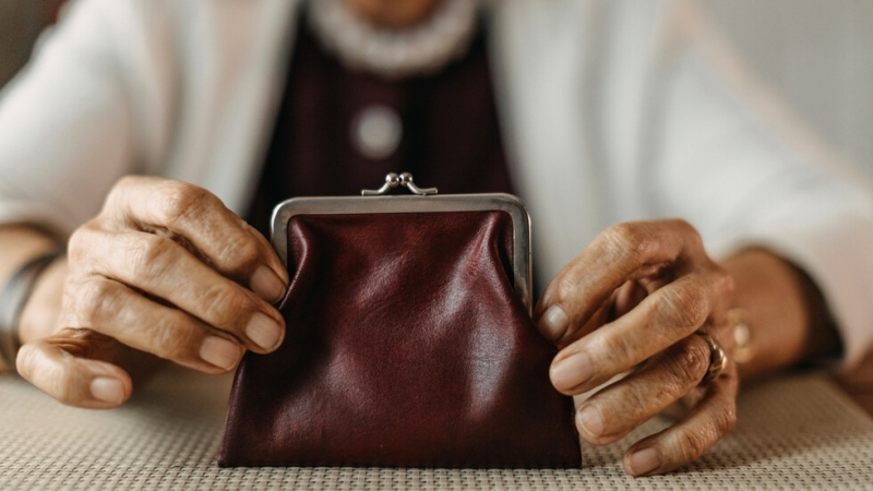 От 1 април Националният осигурителен институт НОИ започва изплащането на