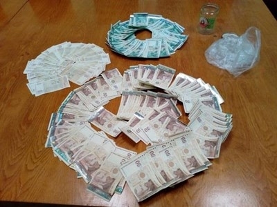 Полицейски служители от Нови пазар задържаха помагач в телефонна измама