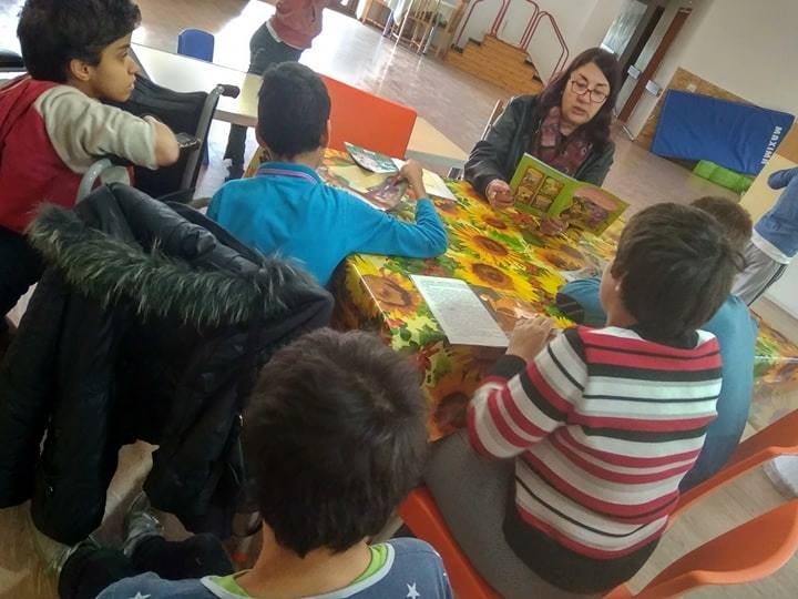 Маратонът на четенето потопи в приказния свят на книгата децата