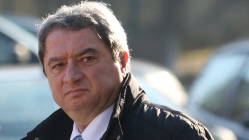 Емануил Йорданов: Брендо знае, че не може да се скрие в наш затвор, ако ...