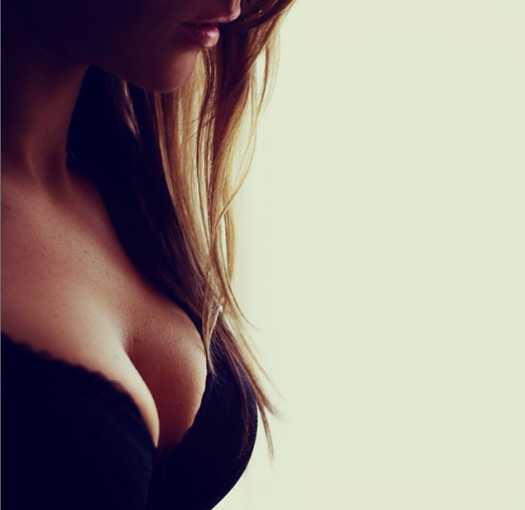 Стана ни и навик да надничаме в профилите на фотографи