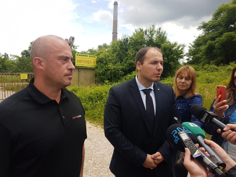 До месец опасният серовъглерод на фирма Камибо който се съхранява