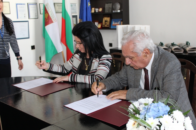 Вчера 12 април се състоя среща между ръководството на община