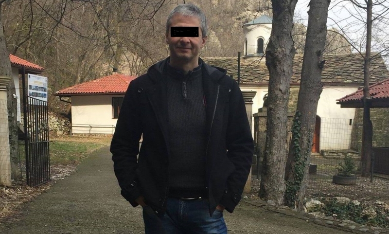 Трета седмица темата за заловения да шофира дрогиран Емилио Емилов