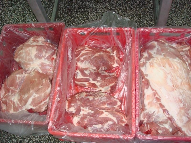 Полицията е закопчала крадец, отмъкнал 9 килограма овче месо във
