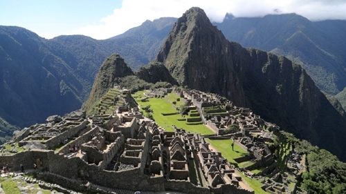Перу ограничава за две седмици достъпа до три важни района