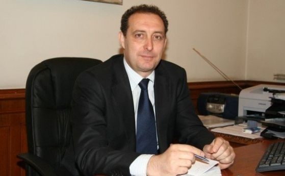 Бившият депутат от ГЕРБ Иван Вълков е освободен срещу него