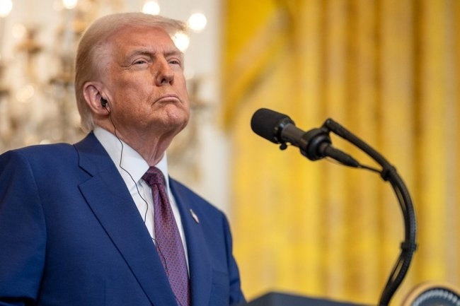 Американският президент Доналд Тръмп продължи с нападките си срещу украинския