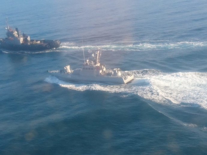 Три кораба на Военноморските сили на Украйна незаконно прекосиха държавната