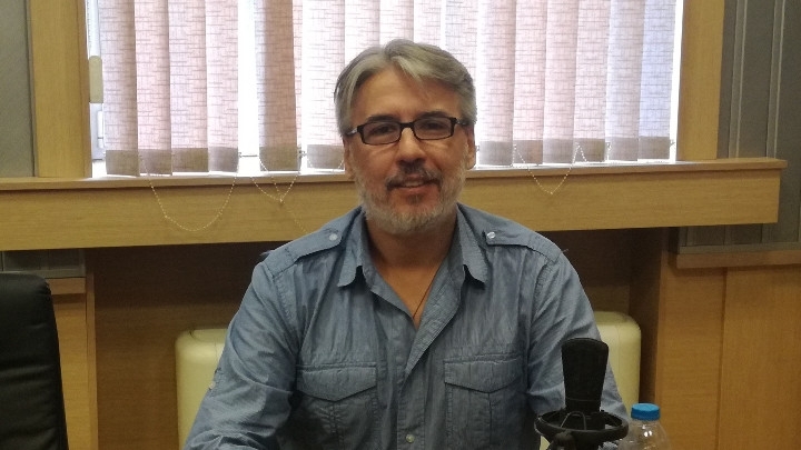 Свидетели сме на театър на абсурда Влизаме от неразрешими към