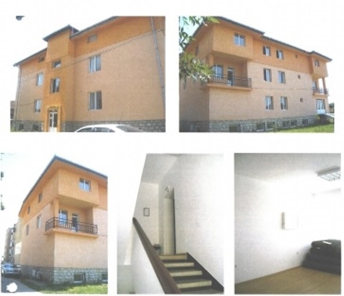 Частен съдебен изпълнител обяви за публична продан голяма къща в