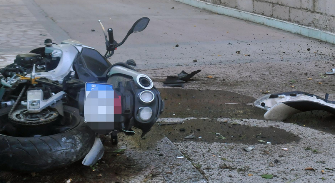 Полицай е загинал при катастрофа с мотор в Перник. Инцидентът