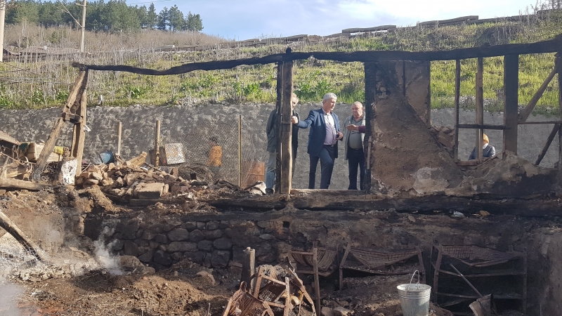 Почти половината от необходимата сума с която Росица и Тихомир