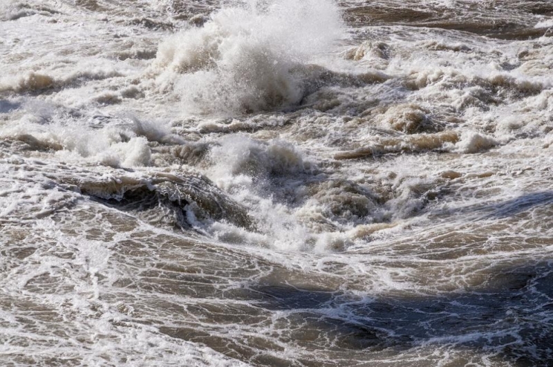 Осем души загинаха при наводнения в Южна Русия, предаде ДПА,
