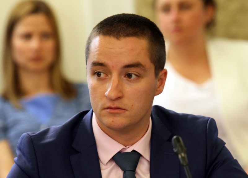 Божанков: Радев връща Борисов на власт, чрез служебния си кабинет