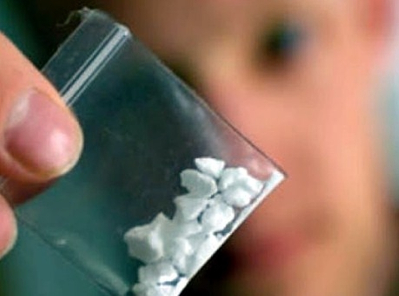 Служители на реда са хванали двама мъже с амфетамини в