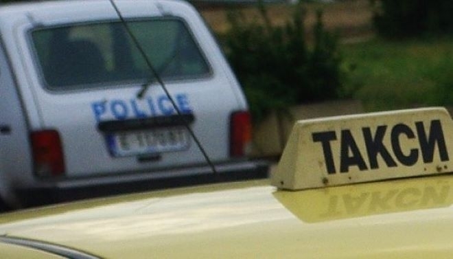 Не му се получи! 25-годишен открадна телефона на шофьорка на такси във Врачанско, ченгетата го спипаха