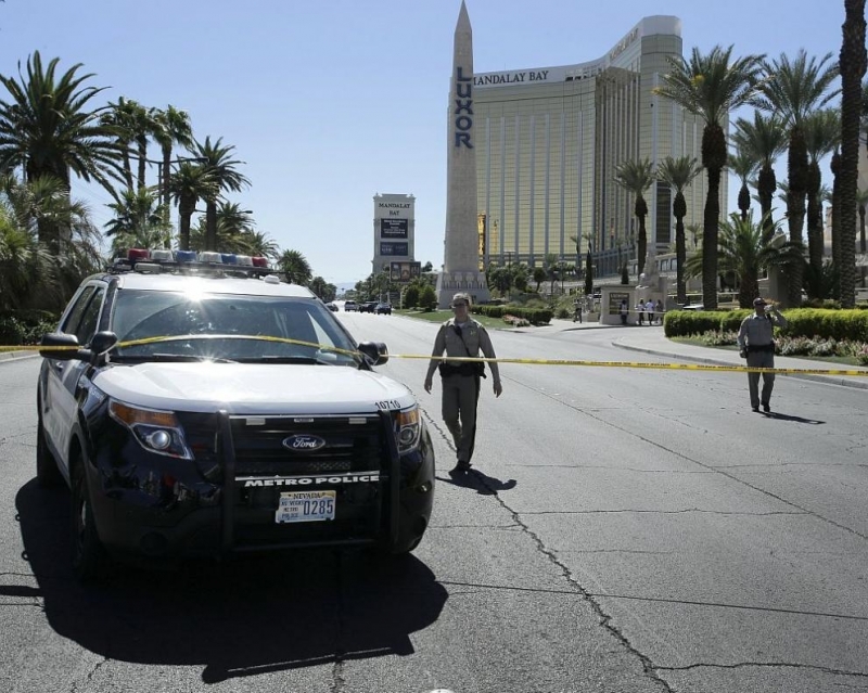 Снимки на 2 от общо 23 те оръжия открити в хотелската стая на стрелеца от Лас Вегас показа