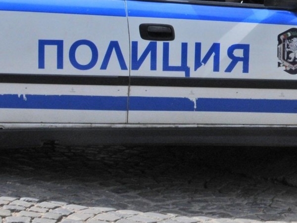 Предполагаеми автори на телефонни измами са наемали непознати от името