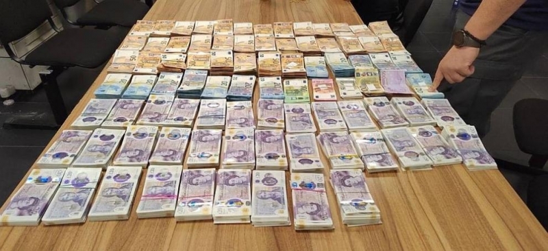 Голяма митническа операция разкри незаконно движение на парични средства в