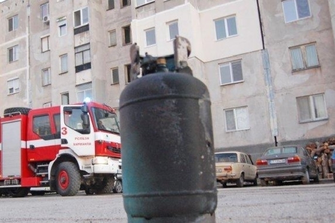 Неизправност в газова бутилка едва не изпепели апартамент във Видин
