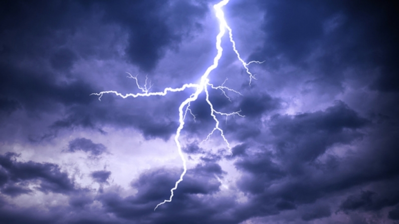 80 от сградите нямат защита срещу мълнии Това твърдят експерти Оказва се