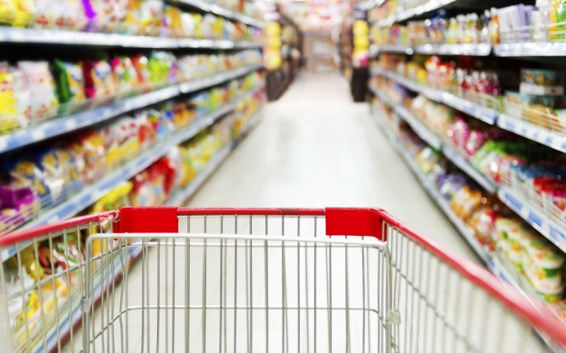 Потребителската кошница скочи с още лев