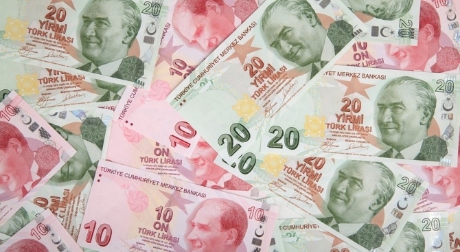 Прагът на бедността в Турция превишава три хиляди турски лири