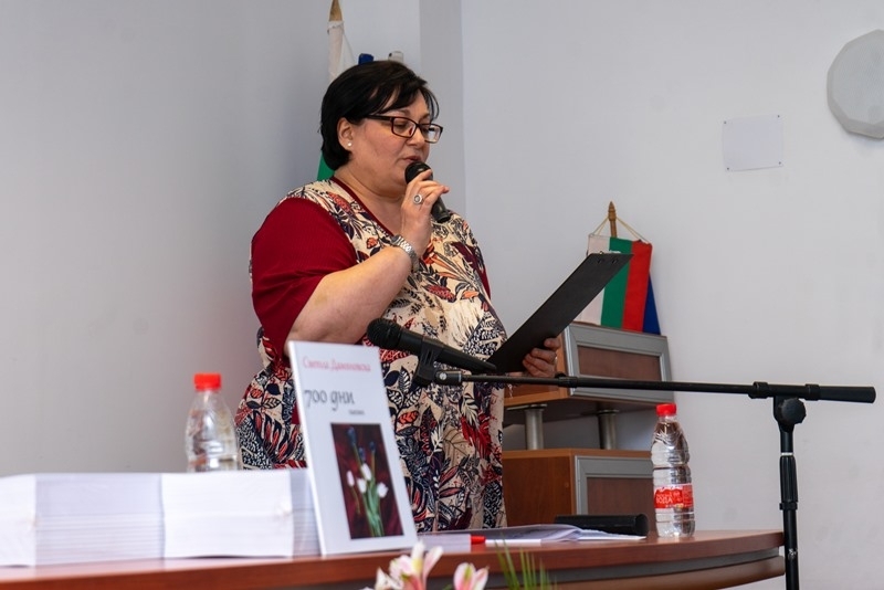 В деня на светите равноапостоли Кирил и Методий 11