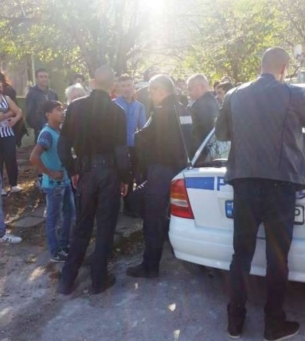 Служители на звено Инспекторат към Община Враца съвместно с екип