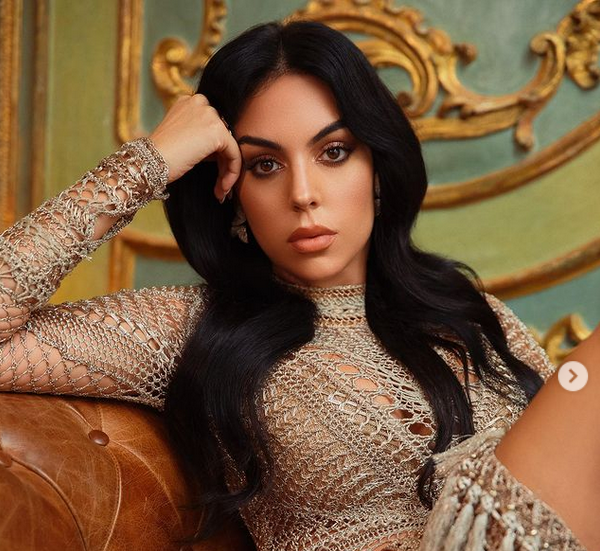 Жената до звездата на Ювентус Кристиано Роналдо Джорджина Родригес