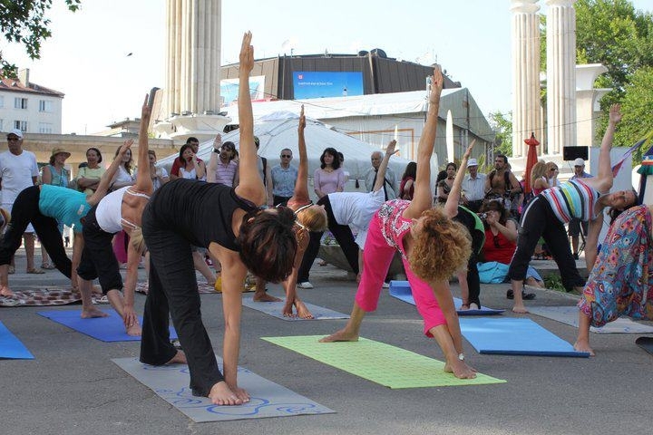 В град Козлодуй мероприятията в Деня на йогата се организират