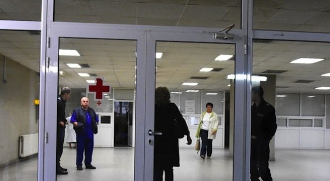 Мъж от село Боровци вилнял в болницата в Берковица и