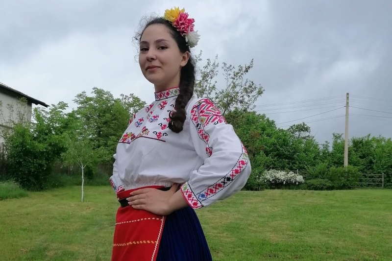 Почина 17-годишното момиче, блъснато от автобус в София