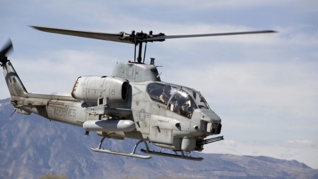 Американски военен хеликоптер AH 1 извърши кацна аварийно на територията на