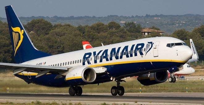 Ryanair ще глобява буйстващи пътници